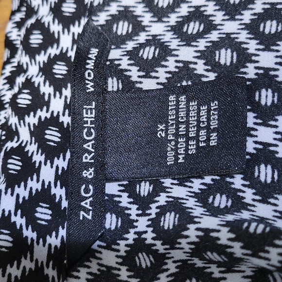 Zac & Rachel 2X black and white dressy lightweight tank - Picture 2 of 7